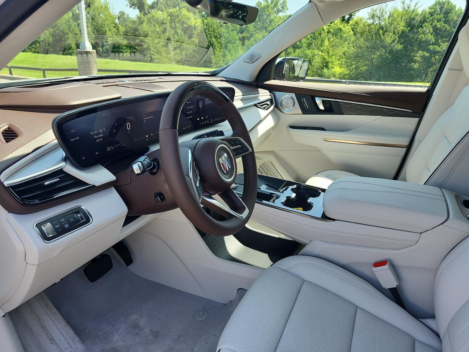 2026 Buick Enclave 4dr Avenir