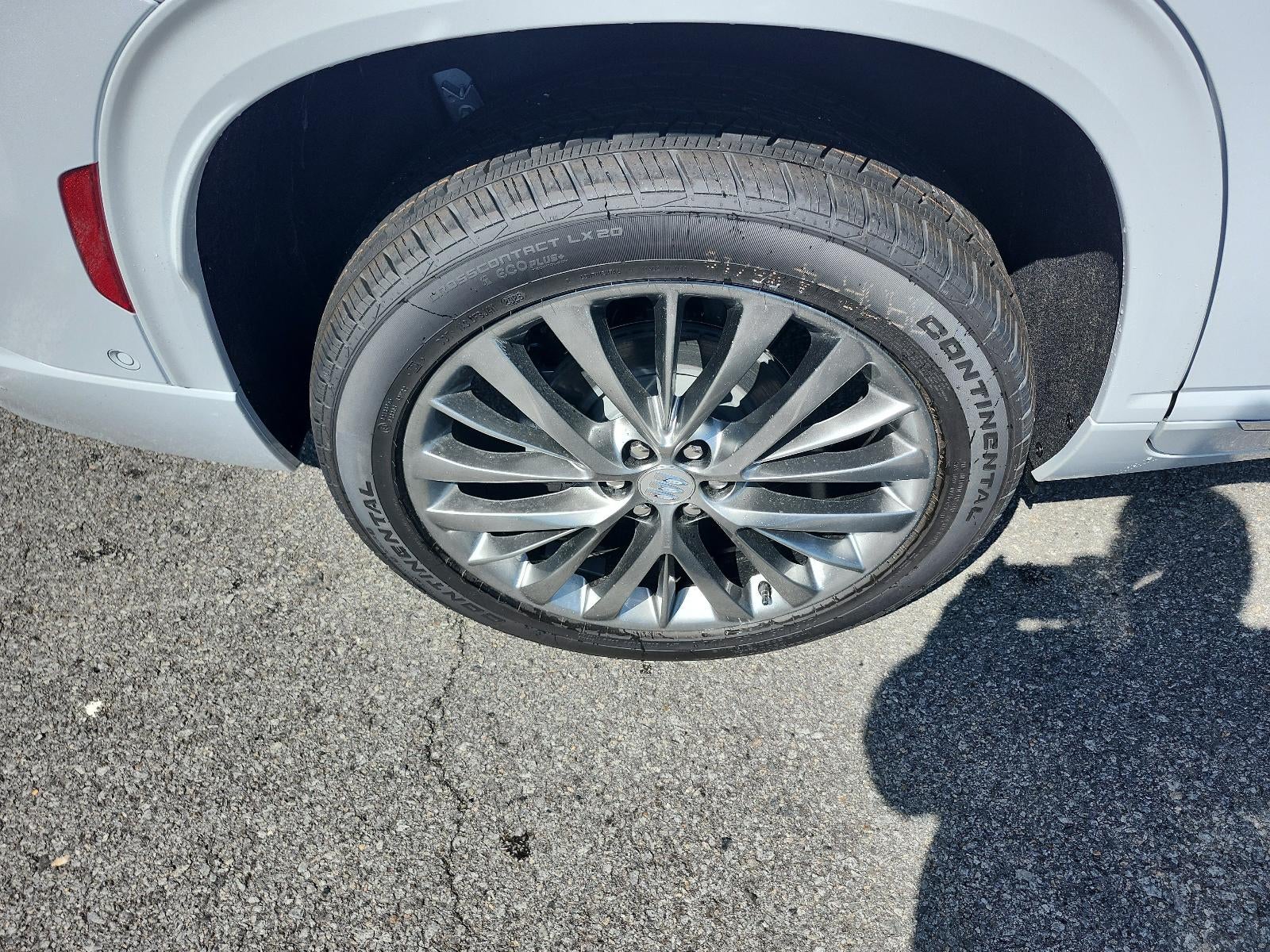 2026 Buick Enclave 4dr Avenir