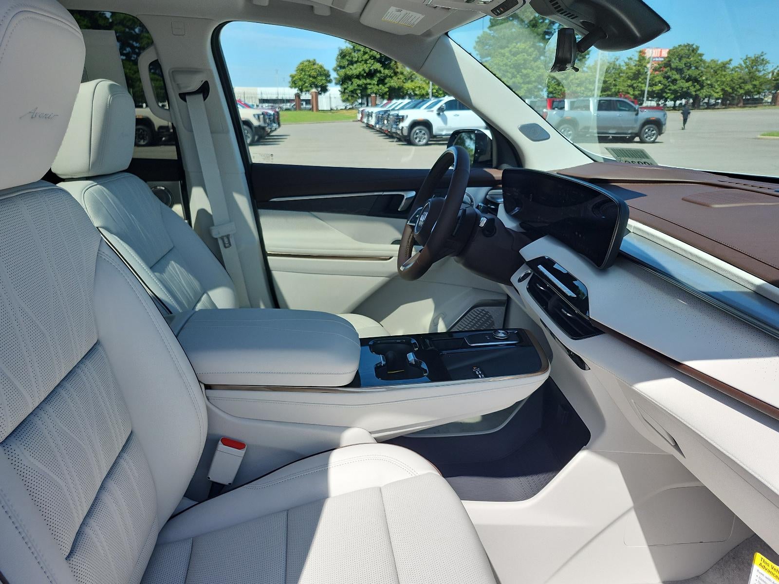 2026 Buick Enclave 4dr Avenir
