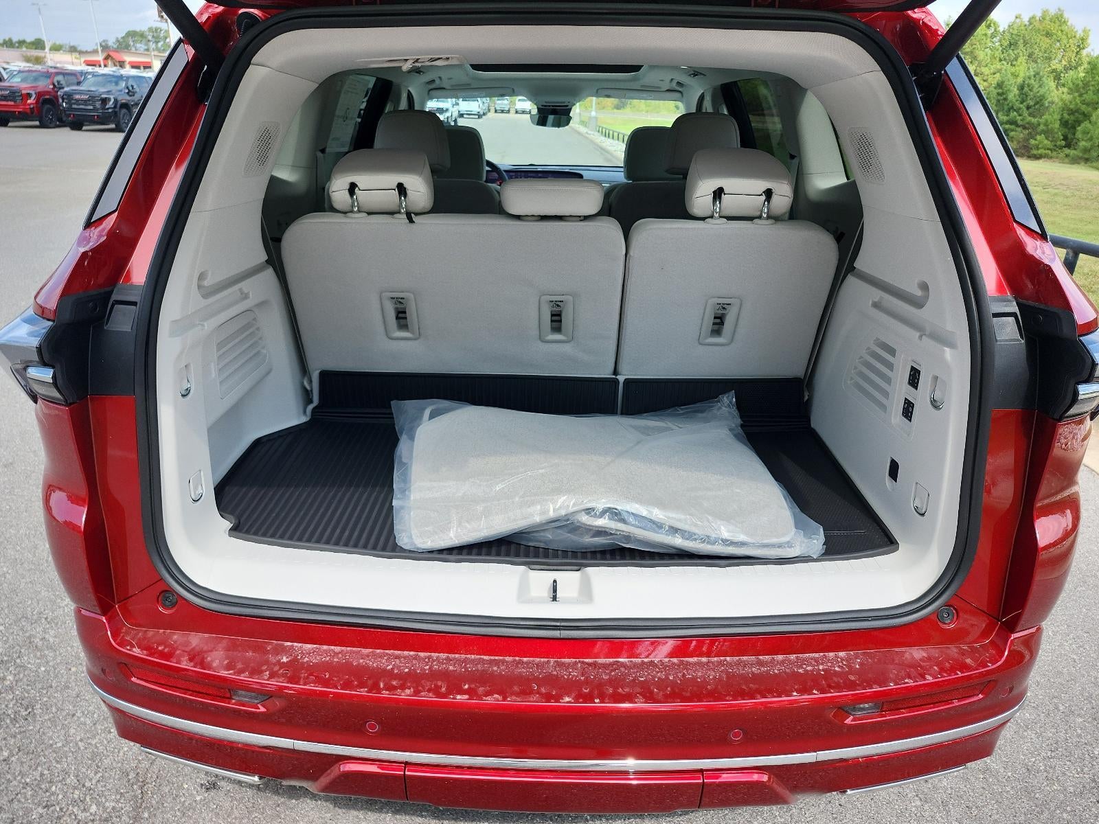 2027 Buick Enclave 4dr Avenir