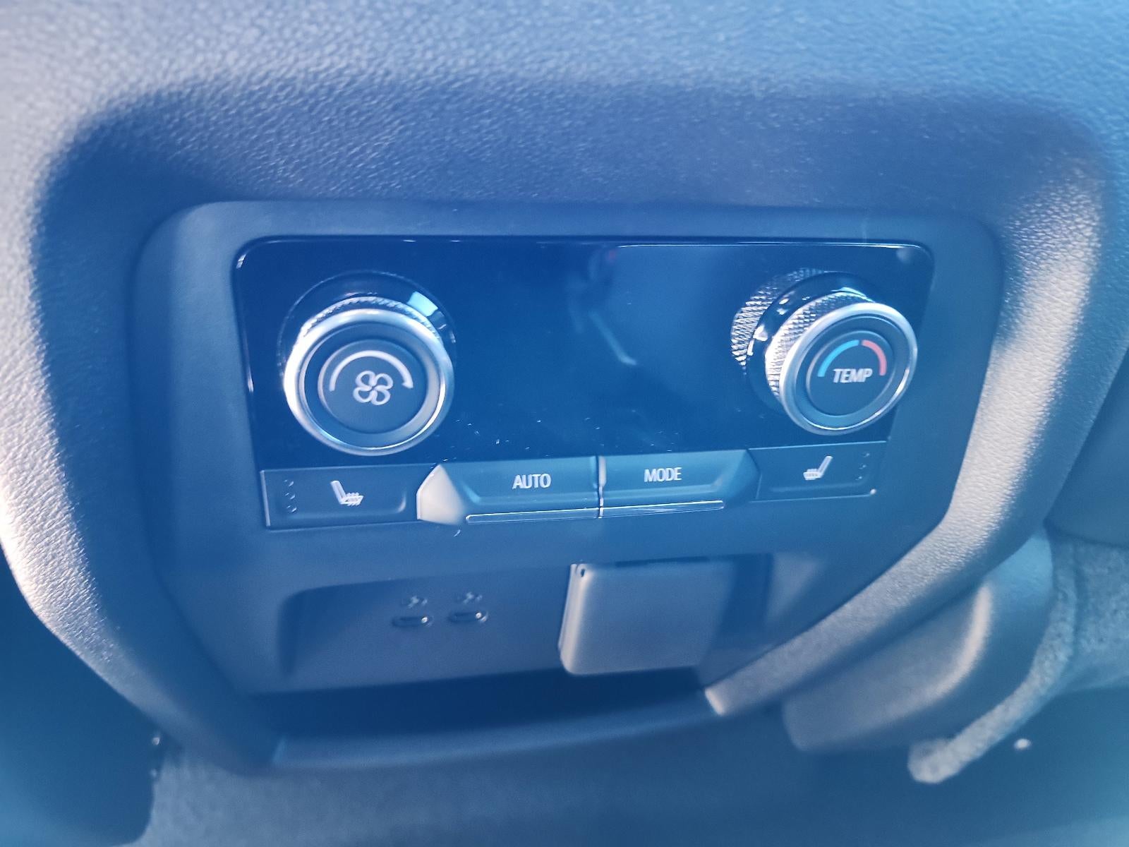 2026 Buick Enclave 4dr Avenir