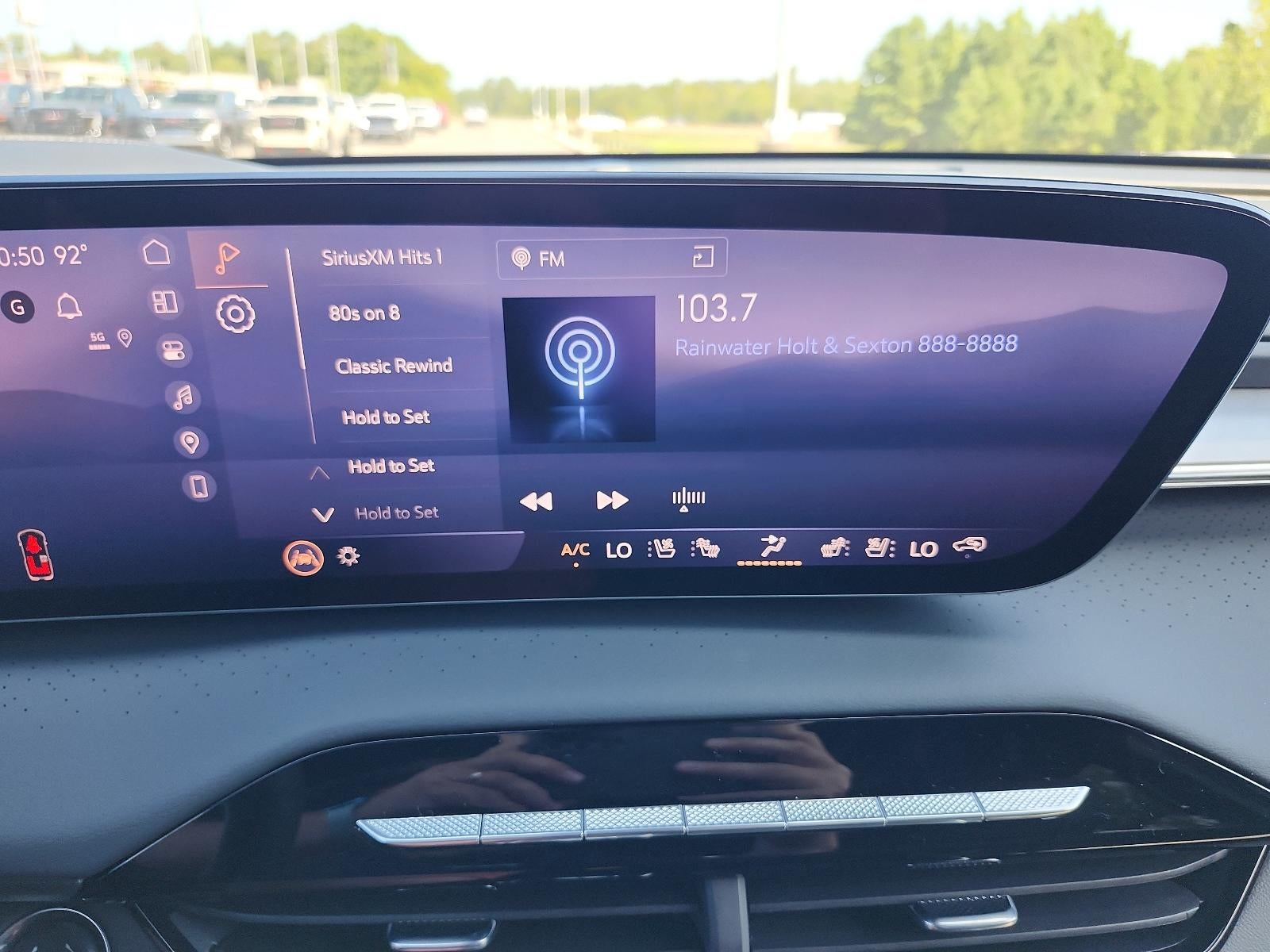 2027 Buick Enclave 4dr Avenir