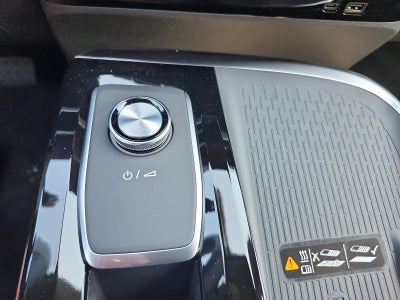2027 Buick Enclave 4dr Avenir