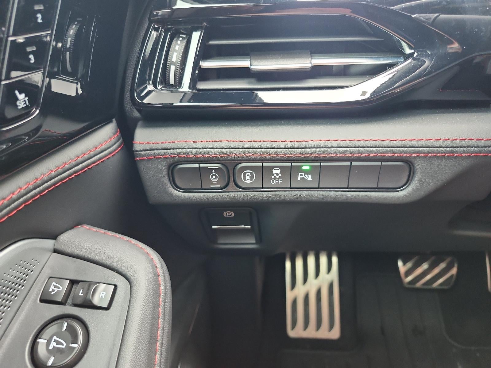 2025 Acura MDX w/A-Spec Package