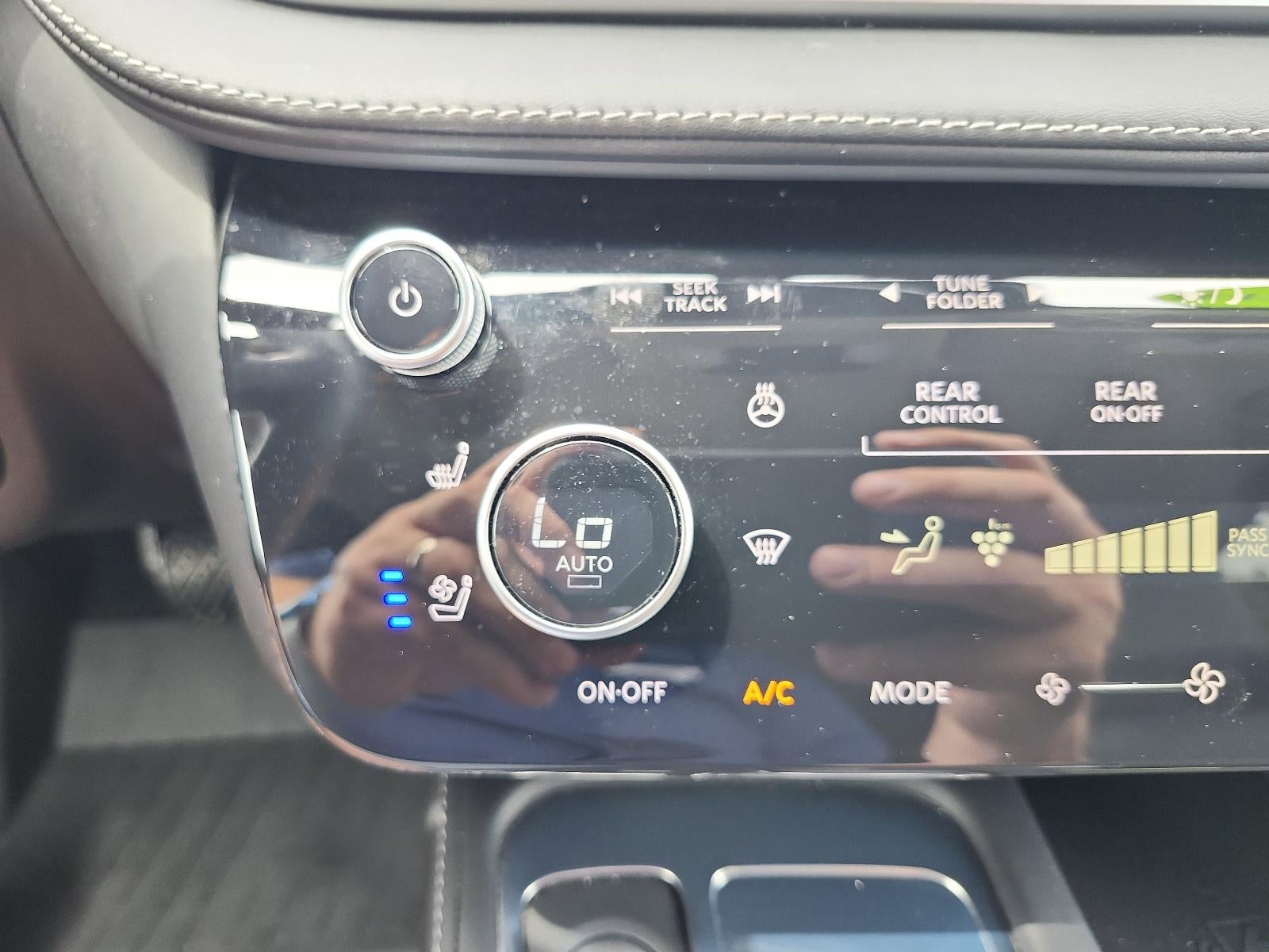 2023 INFINITI QX60 SENSORY