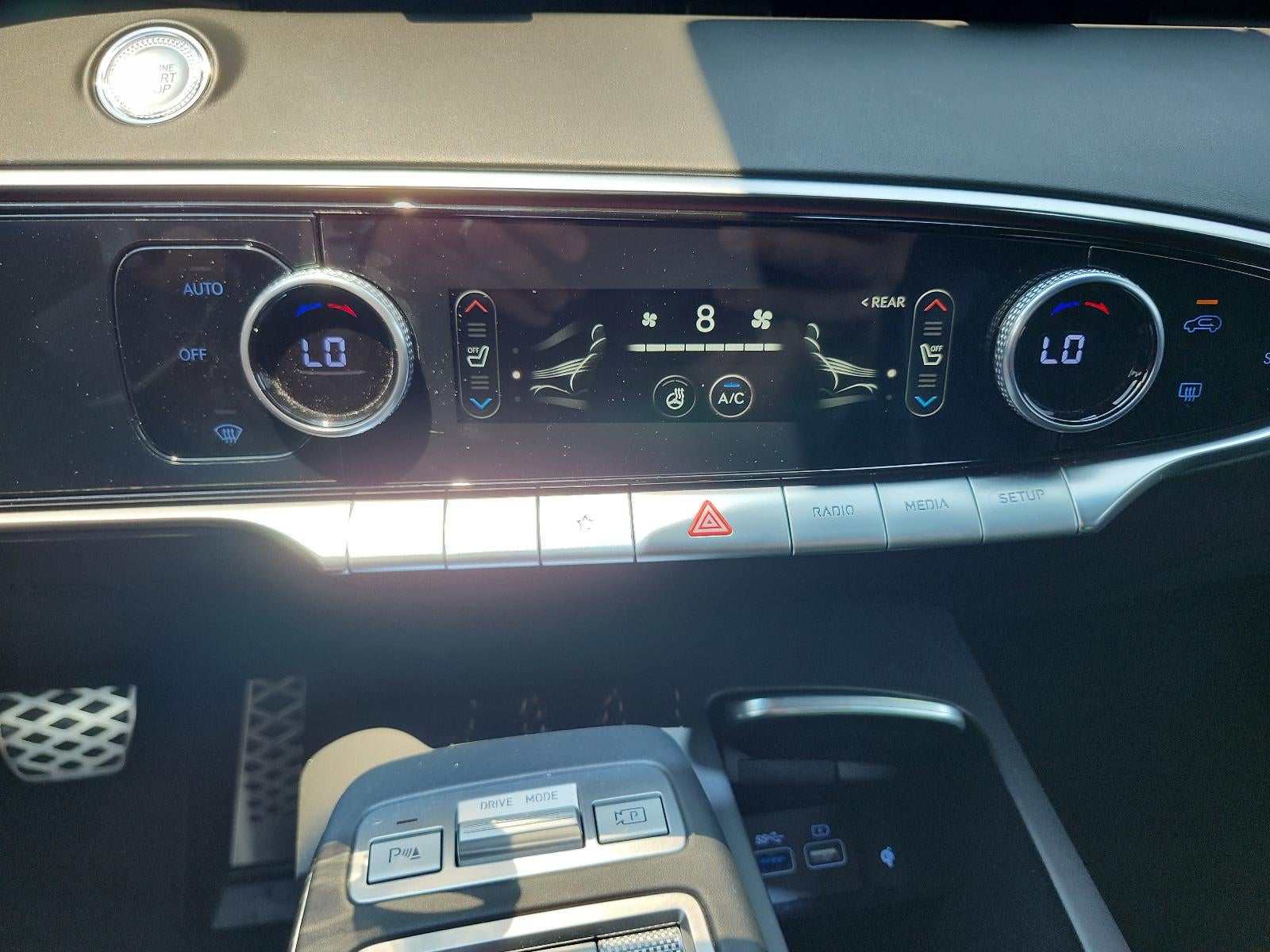 2024 Genesis GV70 2.5T