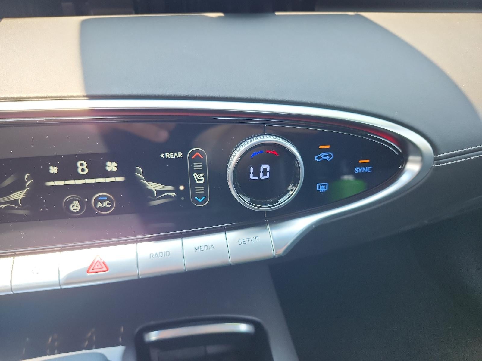 2024 Genesis GV70 2.5T