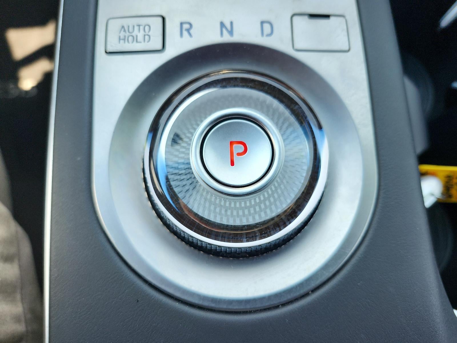 2024 Genesis GV70 2.5T
