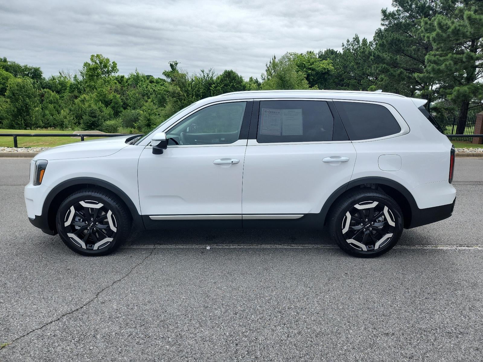2025 Kia Telluride EX
