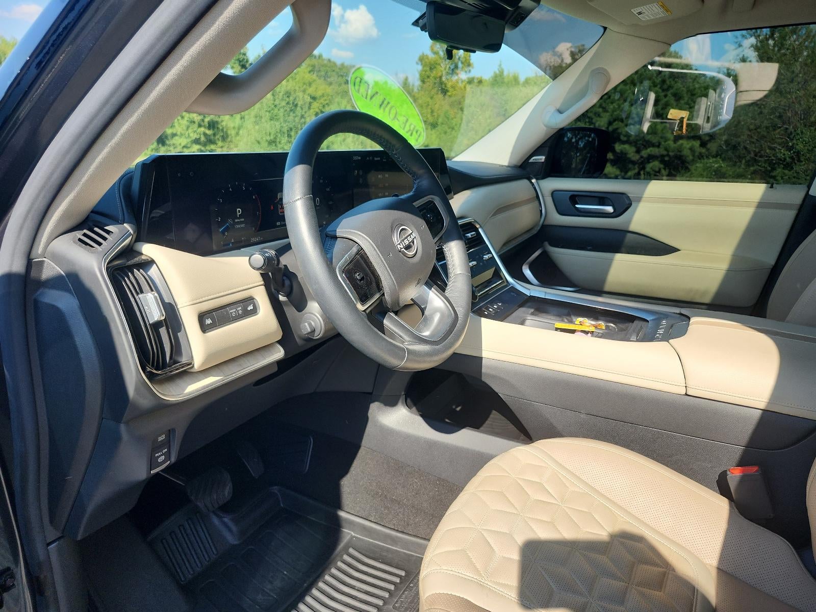 2025 Nissan Armada Platinum