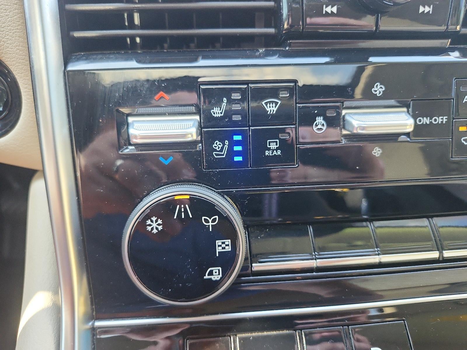 2025 Nissan Armada Platinum
