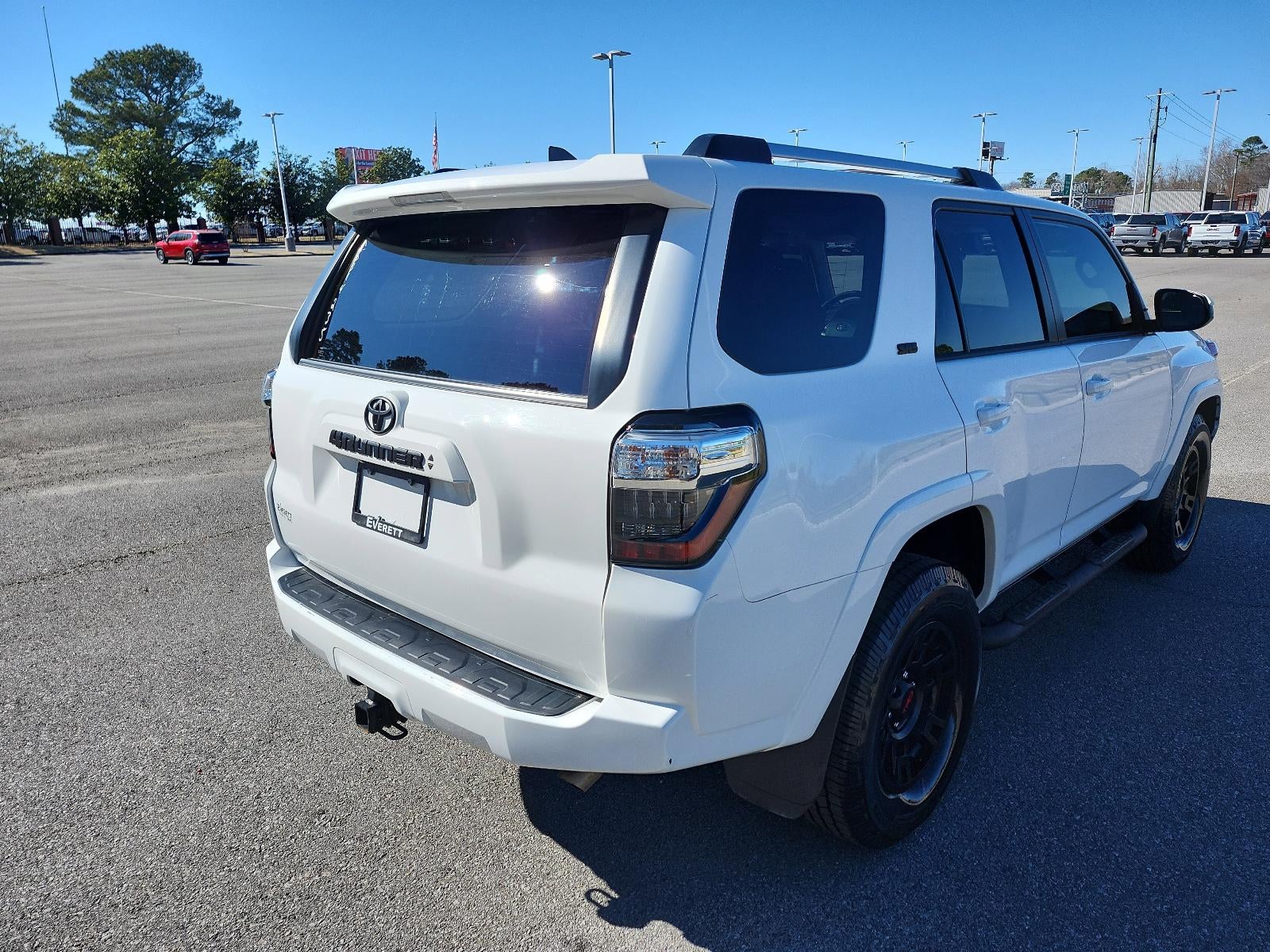 2024 Toyota 4Runner SR5