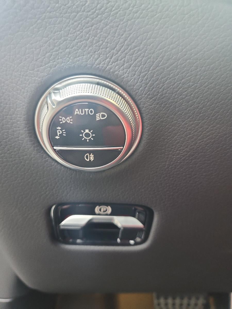 2024 Mercedes-Benz GLC GLC 300