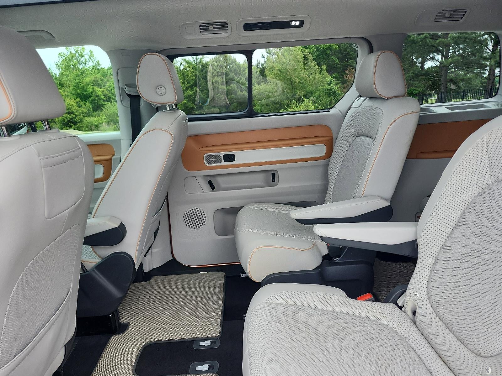 2025 Volkswagen ID. Buzz Pro S Plus