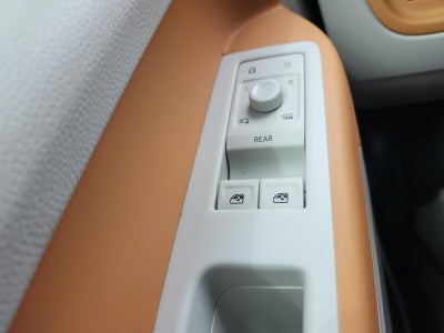 2025 Volkswagen ID. Buzz Pro S Plus