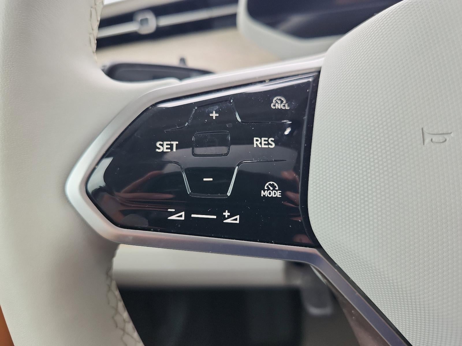 2025 Volkswagen ID. Buzz Pro S Plus