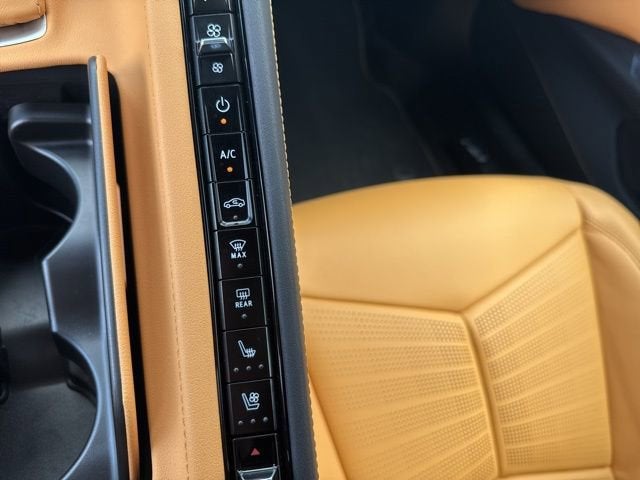 2025 Chevrolet Corvette E-Ray 2LZ