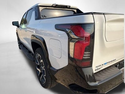 2024 Chevrolet Silverado EV RST