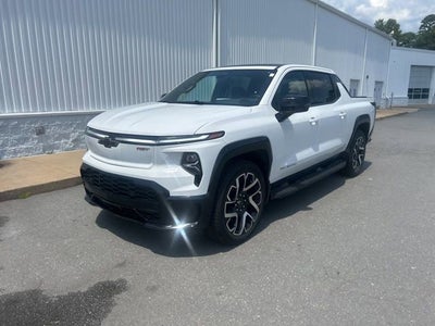 2024 Chevrolet Silverado EV RST