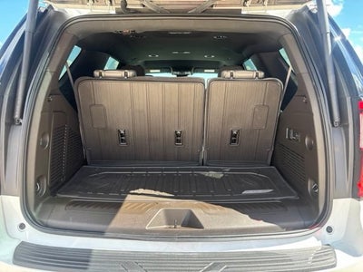 2025 GMC Yukon Elevation