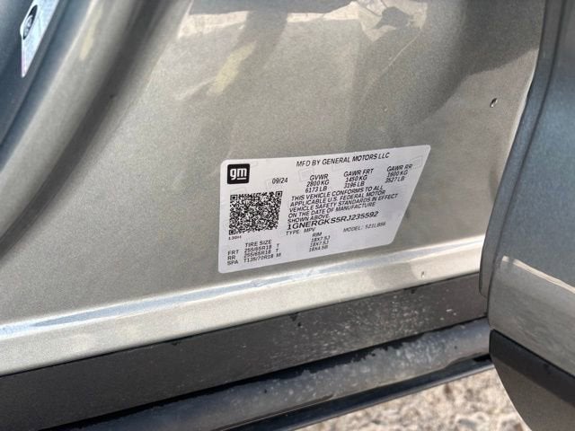 2024 Chevrolet Traverse LT