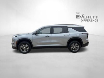 2024 Chevrolet Traverse LT