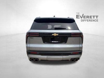 2024 Chevrolet Traverse LT