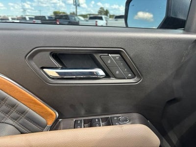 2025 GMC Canyon Denali
