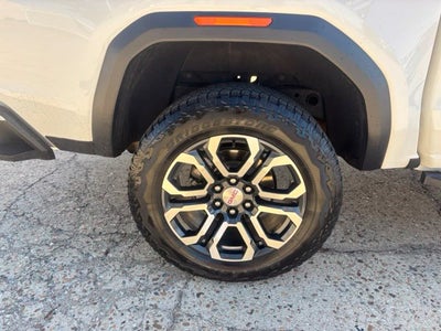 2024 GMC Canyon AT4