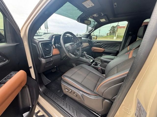 2023 GMC Canyon AT4