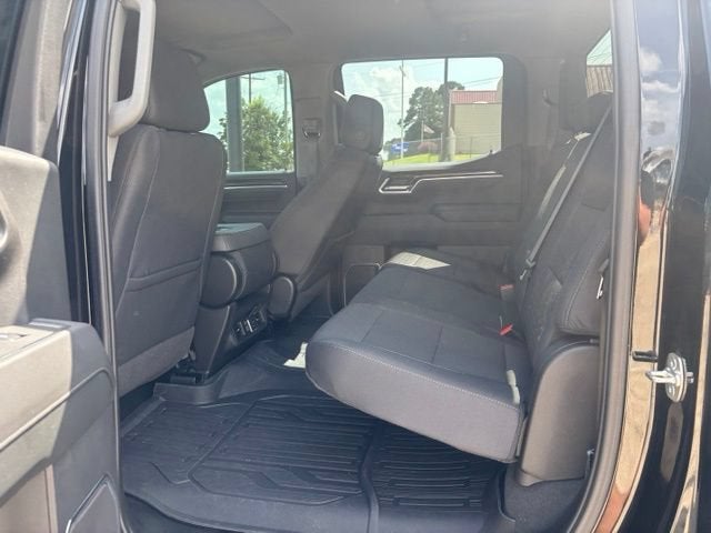 2025 GMC Sierra 1500 SLE