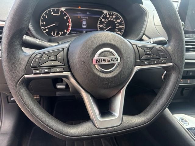 2022 Nissan Altima SV FWD