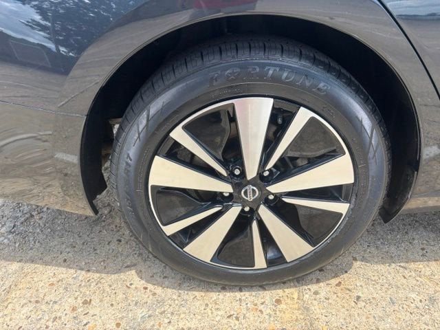 2022 Nissan Altima SV FWD