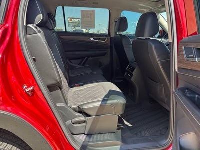 2024 Volkswagen Atlas 2.0T SEL Premium R-Line