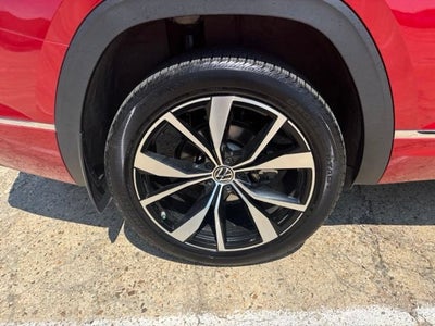 2024 Volkswagen Atlas 2.0T SEL Premium R-Line