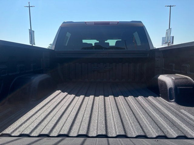 2026 Chevrolet Silverado 1500 LT - Photo 10