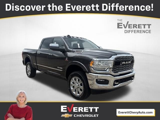 2022 RAM 3500 Limited Crew Cab 4x4 6'4" Box