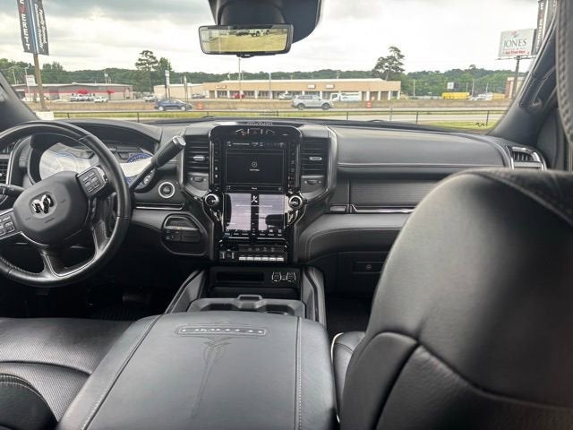 2022 RAM 3500 Limited Crew Cab 4x4 6'4" Box