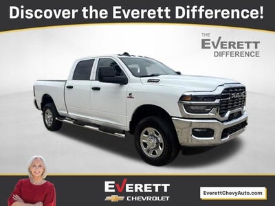 2025 RAM 2500 Tradesman Crew Cab 4x4 6'4" Box