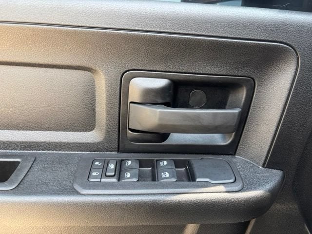 2025 RAM 3500 Tradesman Crew Cab 4x4 8' Box
