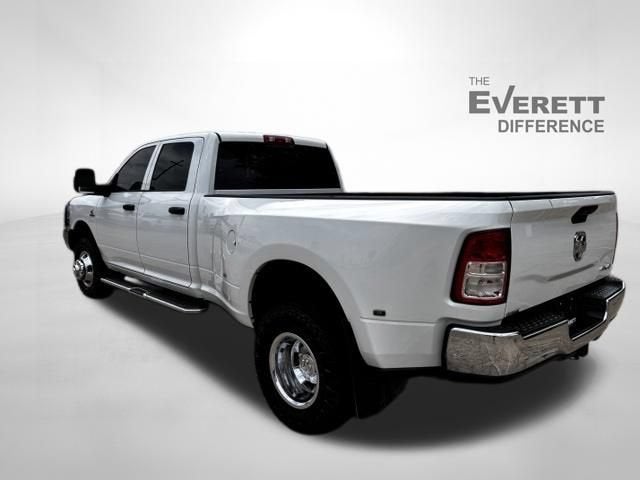 2024 RAM 3500 Tradesman Crew Cab 4x4 8' Box