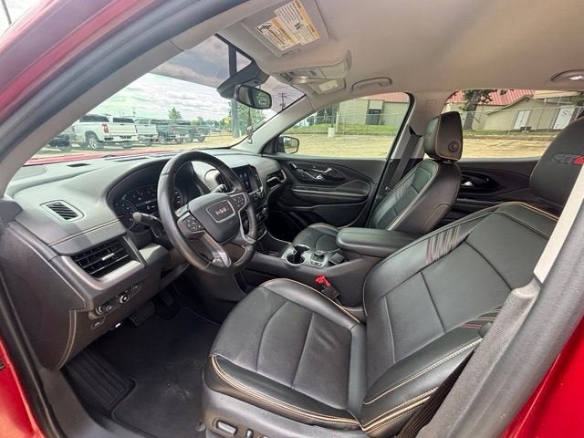 2023 GMC Terrain AT4