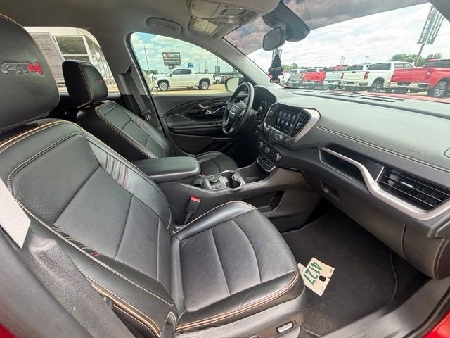 2023 GMC Terrain AT4