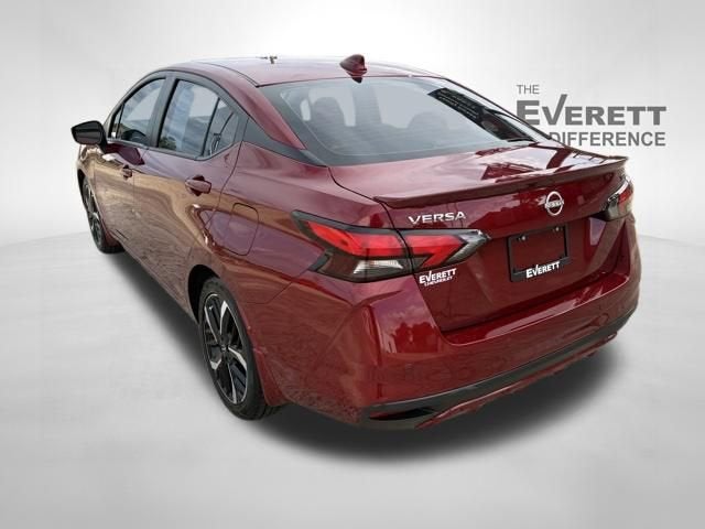 2025 Nissan Versa SR