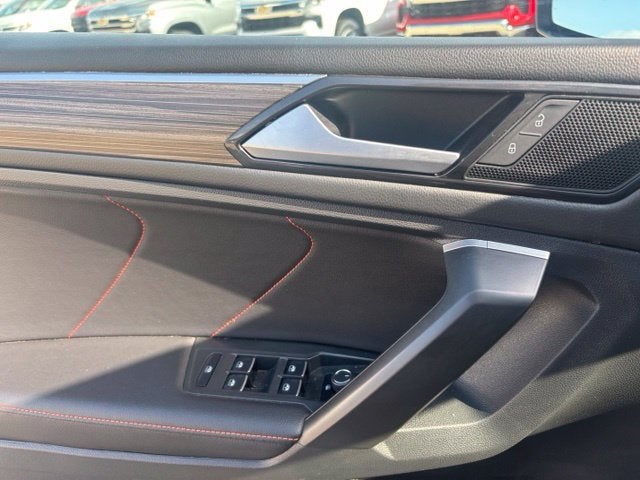 2024 Volkswagen Tiguan 2.0T Wolfsburg Edition