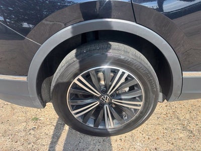 2024 Volkswagen Tiguan 2.0T Wolfsburg Edition