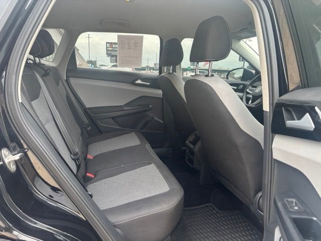 2024 Volkswagen Taos S
