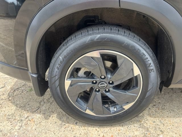 2024 Nissan Rogue SV FWD