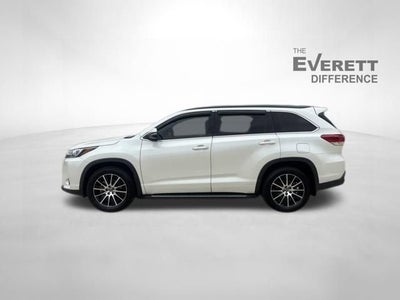2018 Toyota Highlander SE