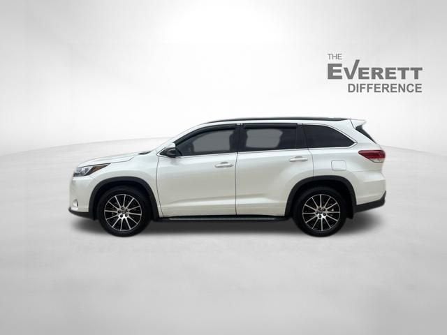 2018 Toyota Highlander SE